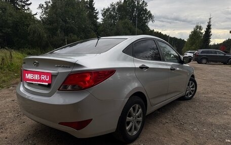 Hyundai Solaris II рестайлинг, 2015 год, 730 000 рублей, 7 фотография