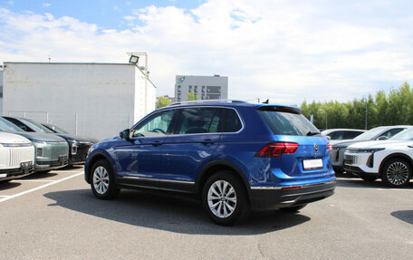 Volkswagen Tiguan II, 2021 год, 2 100 000 рублей, 6 фотография