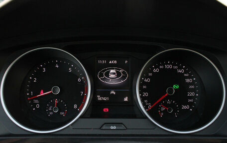 Volkswagen Tiguan II, 2021 год, 2 100 000 рублей, 23 фотография