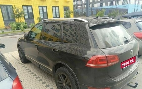 Volkswagen Touareg III, 2011 год, 1 450 000 рублей, 8 фотография