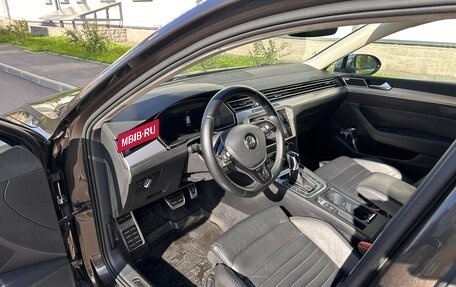 Volkswagen Passat B8 рестайлинг, 2017 год, 2 400 000 рублей, 10 фотография