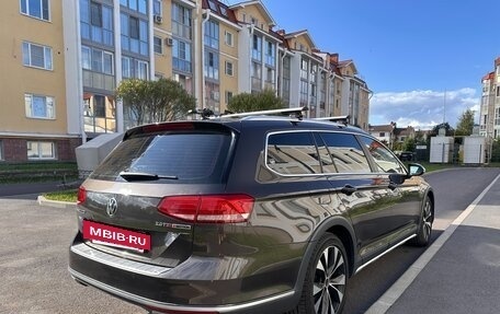 Volkswagen Passat B8 рестайлинг, 2017 год, 2 400 000 рублей, 5 фотография