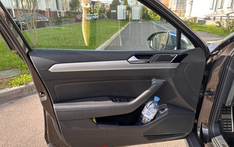 Volkswagen Passat B8 рестайлинг, 2017 год, 2 400 000 рублей, 11 фотография