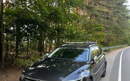 Volkswagen Passat B8 рестайлинг, 2017 год, 2 400 000 рублей, 39 фотография