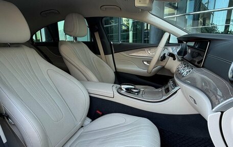Mercedes-Benz CLS, 2019 год, 5 000 000 рублей, 13 фотография