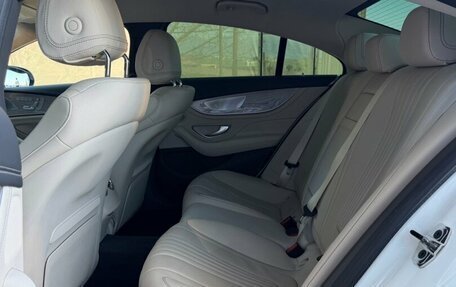 Mercedes-Benz CLS, 2019 год, 5 000 000 рублей, 23 фотография