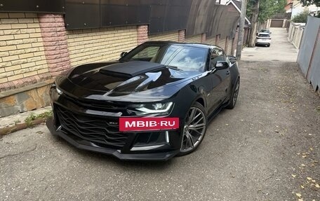 Chevrolet Camaro VI, 2016 год, 1 650 000 рублей, 2 фотография