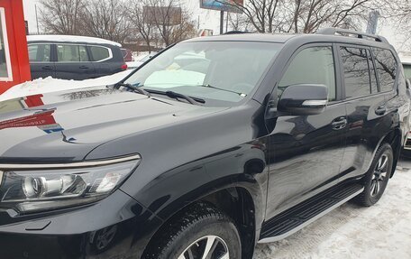 Toyota Land Cruiser Prado 150 рестайлинг 2, 2021 год, 6 300 000 рублей, 8 фотография