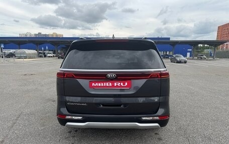 KIA Carnival, 2020 год, 3 400 000 рублей, 5 фотография
