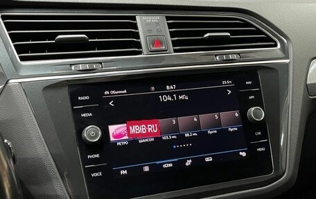 Volkswagen Tiguan II, 2021 год, 2 949 900 рублей, 10 фотография
