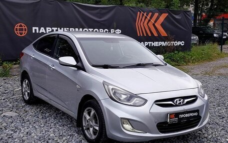 Hyundai Solaris II рестайлинг, 2012 год, 799 000 рублей, 3 фотография
