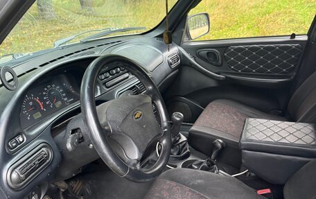 Chevrolet Niva I рестайлинг, 2006 год, 285 000 рублей, 5 фотография