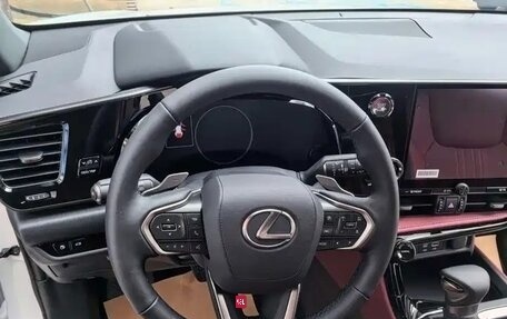 Lexus NX, 2025 год, 5 210 000 рублей, 13 фотография