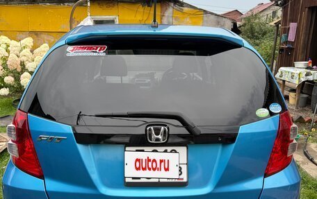 Honda Fit III, 2010 год, 830 000 рублей, 6 фотография