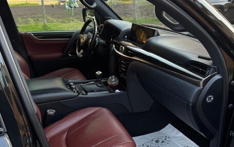Lexus LX III, 2019 год, 7 850 000 рублей, 26 фотография