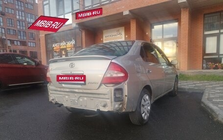 Toyota Prius IV XW50, 2001 год, 250 000 рублей, 6 фотография