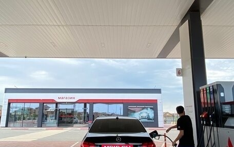 Mercedes-Benz E-Класс, 2013 год, 2 400 000 рублей, 2 фотография