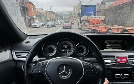 Mercedes-Benz E-Класс, 2013 год, 2 400 000 рублей, 5 фотография