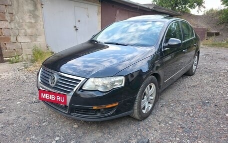 Volkswagen Passat B6, 2007 год, 580 000 рублей, 2 фотография