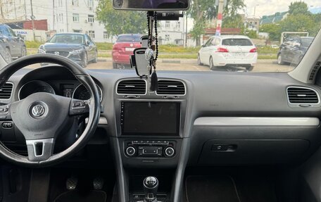 Volkswagen Golf VI, 2012 год, 800 000 рублей, 1 фотография