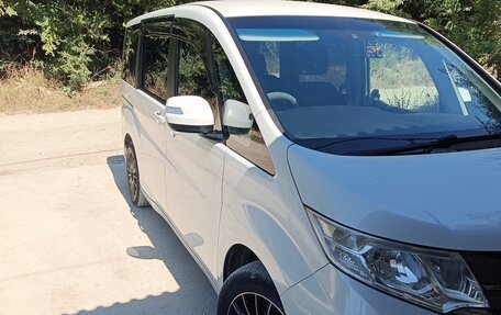 Honda Stepwgn IV, 2020 год, 2 120 000 рублей, 1 фотография
