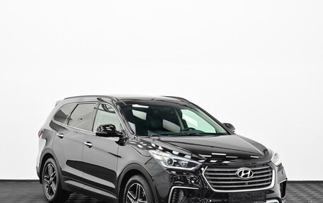 Hyundai Santa Fe III рестайлинг, 2018 год, 2 305 000 рублей, 1 фотография