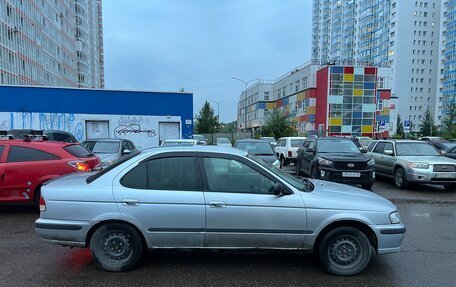 Nissan Sunny B15, 1999 год, 320 000 рублей, 2 фотография