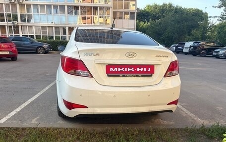Hyundai Solaris II рестайлинг, 2015 год, 1 250 000 рублей, 3 фотография
