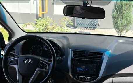 Hyundai Solaris II рестайлинг, 2012 год, 770 000 рублей, 7 фотография