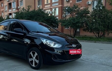 Hyundai Solaris II рестайлинг, 2012 год, 770 000 рублей, 6 фотография