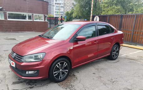 Volkswagen Polo VI (EU Market), 2016 год, 870 000 рублей, 2 фотография