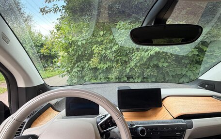 BMW i3 I01 рестайлинг, 2018 год, 2 300 000 рублей, 6 фотография