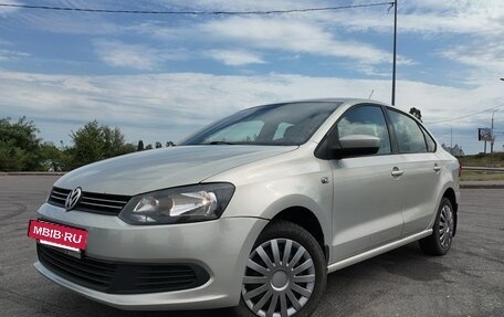 Volkswagen Polo VI (EU Market), 2011 год, 535 000 рублей, 2 фотография