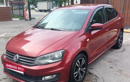 Volkswagen Polo VI (EU Market), 2016 год, 870 000 рублей, 3 фотография