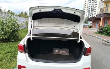 KIA Rio IV, 2018 год, 950 000 рублей, 16 фотография