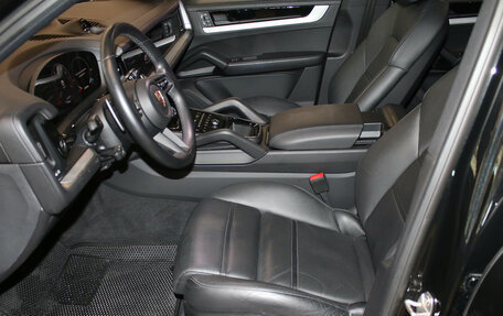 Porsche Cayenne III, 2023 год, 13 500 000 рублей, 6 фотография