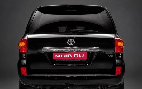 Toyota Land Cruiser 200, 2015 год, 4 550 000 рублей, 3 фотография