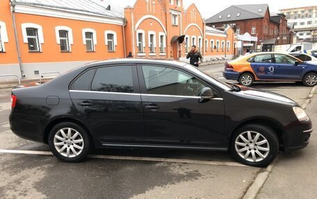 Volkswagen Jetta VI, 2008 год, 700 000 рублей, 6 фотография