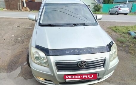 Toyota Avensis III рестайлинг, 2004 год, 579 000 рублей, 3 фотография