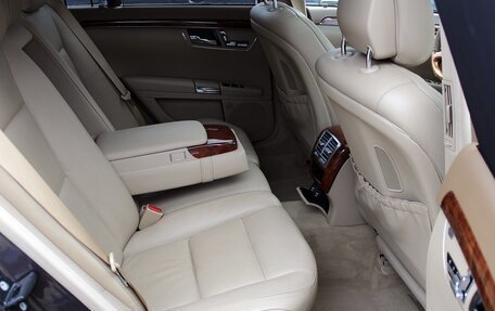 Mercedes-Benz S-Класс, 2010 год, 1 999 000 рублей, 10 фотография
