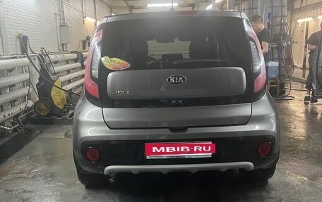 KIA Soul II рестайлинг, 2018 год, 1 400 000 рублей, 6 фотография