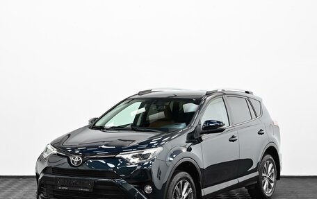 Toyota RAV4, 2018 год, 2 365 000 рублей, 3 фотография