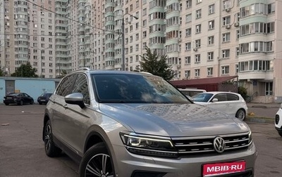 Volkswagen Tiguan II, 2017 год, 2 500 000 рублей, 1 фотография