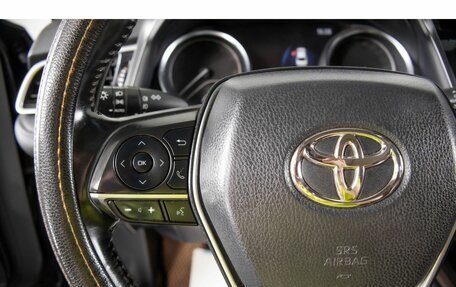 Toyota Camry, 2020 год, 2 599 000 рублей, 16 фотография