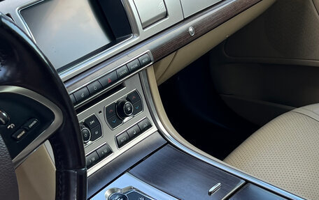 Jaguar XF I рестайлинг, 2012 год, 1 290 000 рублей, 8 фотография