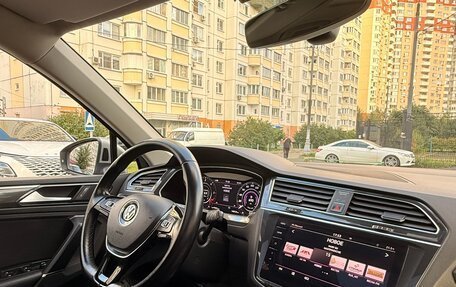 Volkswagen Tiguan II, 2017 год, 2 500 000 рублей, 11 фотография