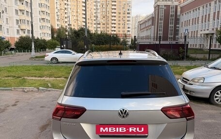Volkswagen Tiguan II, 2017 год, 2 500 000 рублей, 4 фотография
