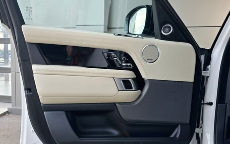 Land Rover Range Rover IV рестайлинг, 2021 год, 9 690 000 рублей, 7 фотография