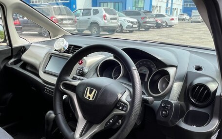 Honda Fit III, 2012 год, 900 000 рублей, 5 фотография