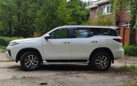 Toyota Fortuner II, 2019 год, 2 990 000 рублей, 3 фотография